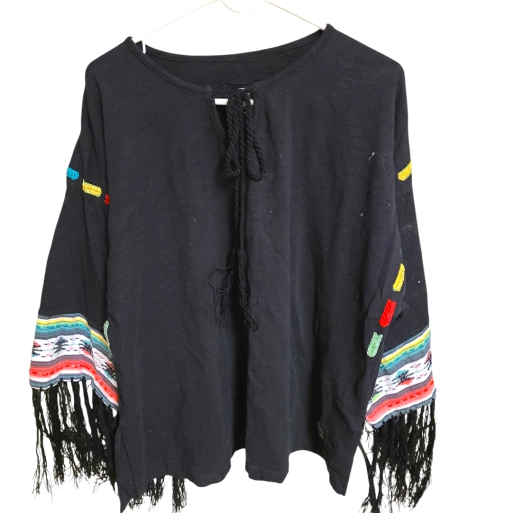 Double D Ranch Women's Boho Tunic Poncho Top Size Medium Keyhole Front